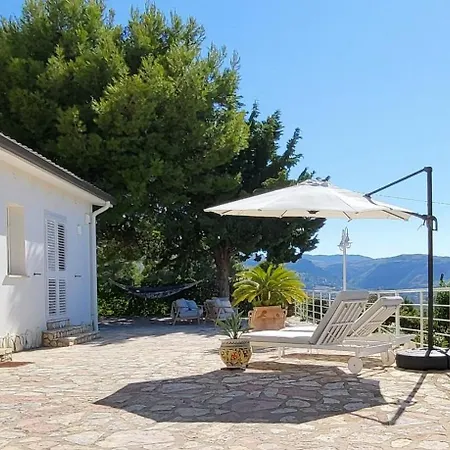 Ballerina Bianca * Scopello (Sicily)